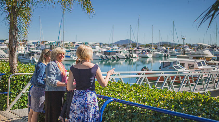 rosslyn bay yacht club menu